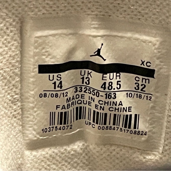 Air Jordan 1 Retro Chicago 2013 - Picture 12 of 13